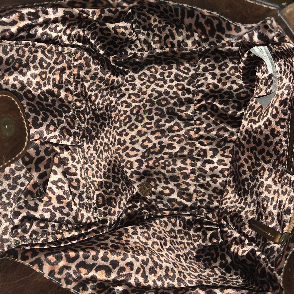 Ariat - Picture 6 of 11